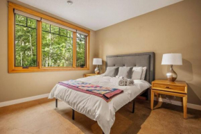Escape to the Rockies but near Calgary Includes Free Parking and Banff Entry